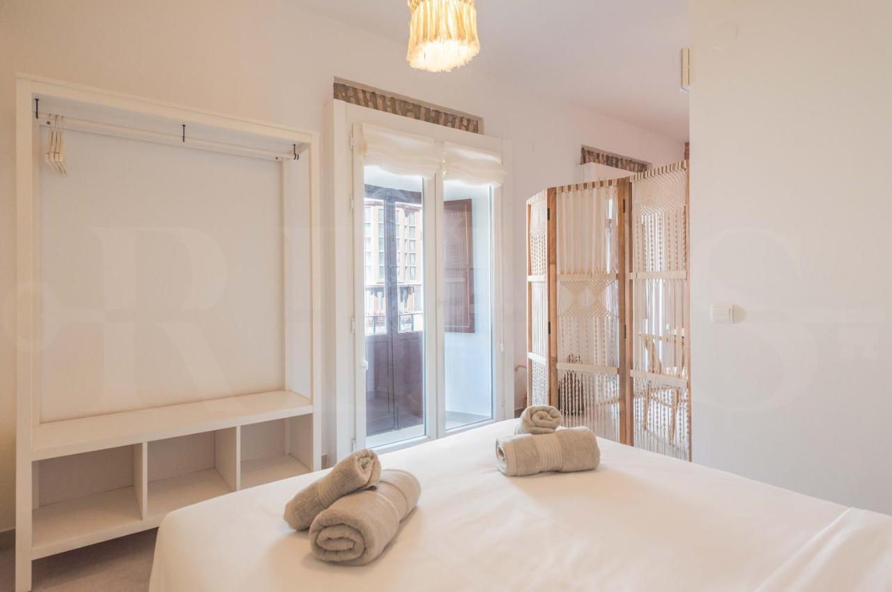 Apartment In The Heart Of Malaga By Rems Bagian luar foto